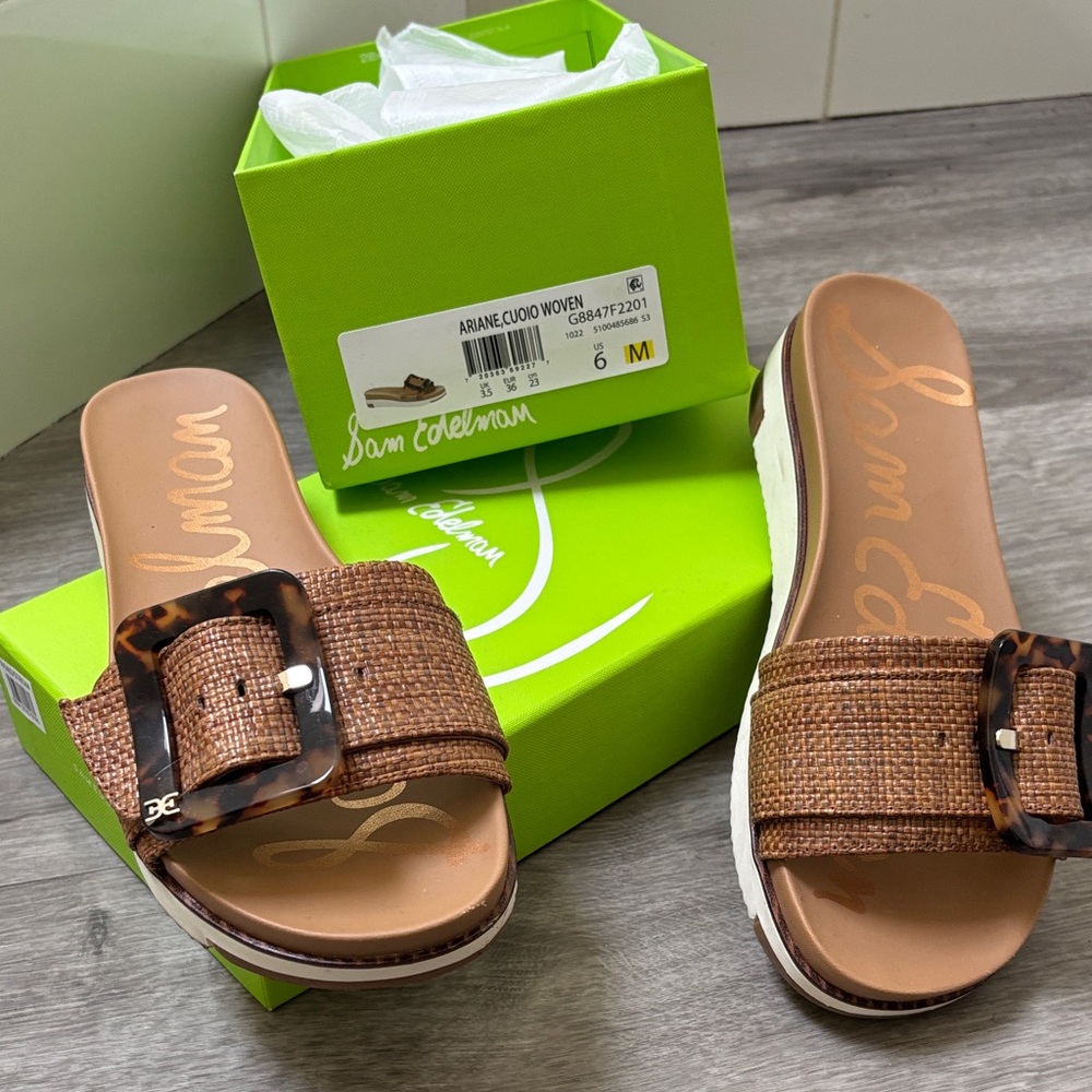 Sam Edelman Brown Crocodile Textured Sandals